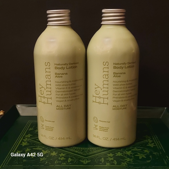 Lot of 2! NEW! Hey Humans Banana Aloe Body Lotions Full Size 14 fl oz FRESH! - Picture 2 of 4